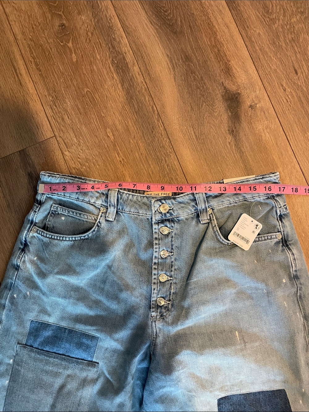 Free People Nia Patchwork Boyfriend Jeans- size 32 - Picture 7 of 10